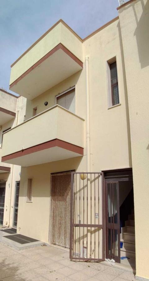Апартаменты Il Girasole, Distante Solo 200 Mt. Reali Dal Mare Лидо-Марини Экстерьер фото
